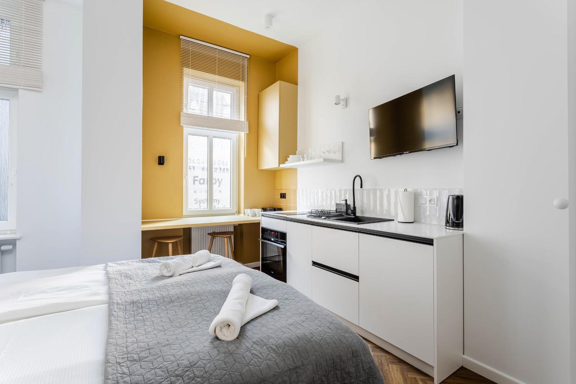 Nowoczesne I Stylowe Studia Very Berry W Poznaniu By Noclegi Renters ภายนอก รูปภาพ